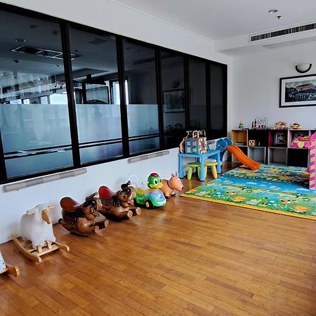 Cape House Langsuan Hotel Bangkok Extérieur photo A Montessori classroom