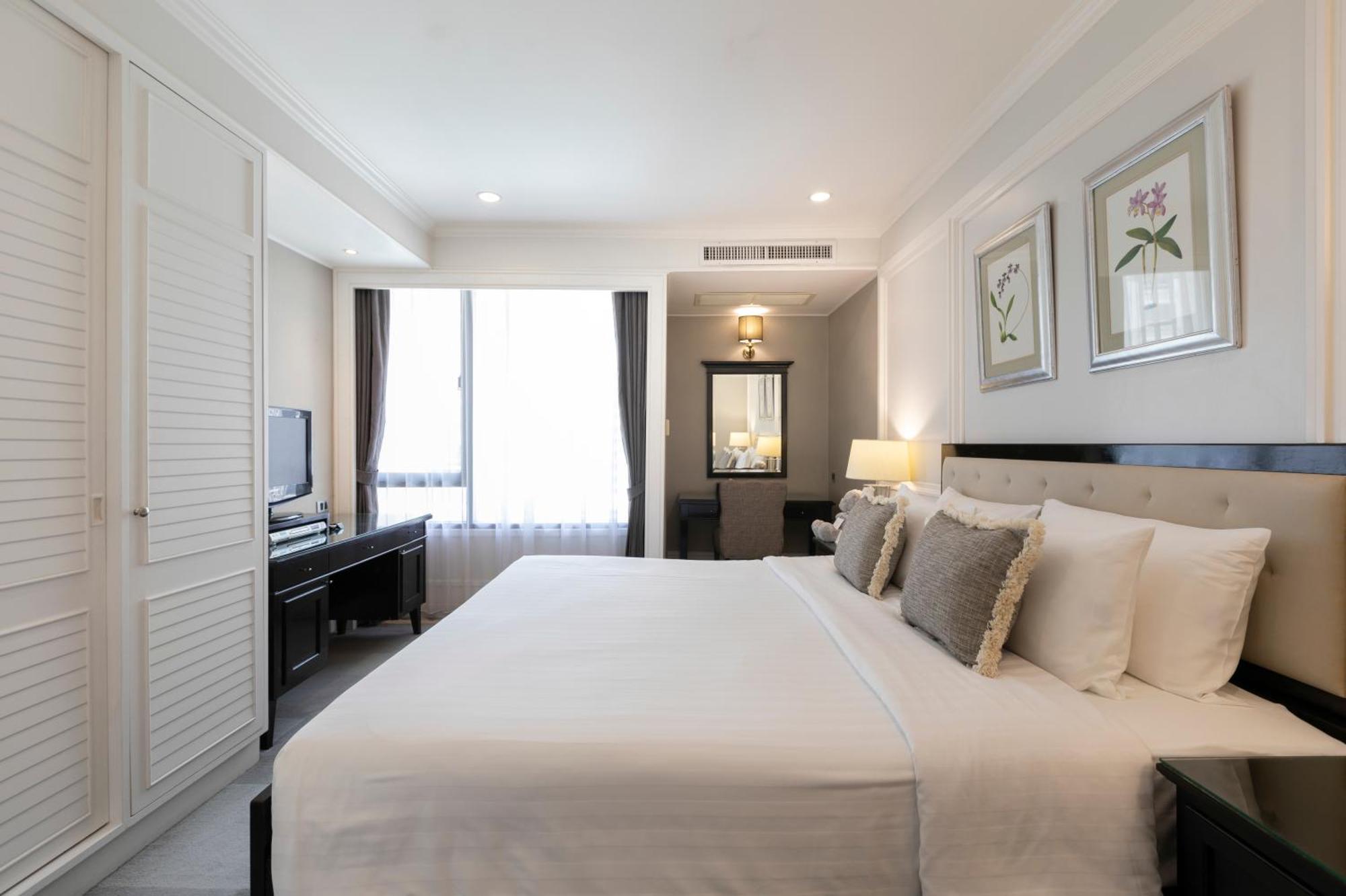 Cape House Langsuan Hotel Bangkok Extérieur photo Deluxe Room